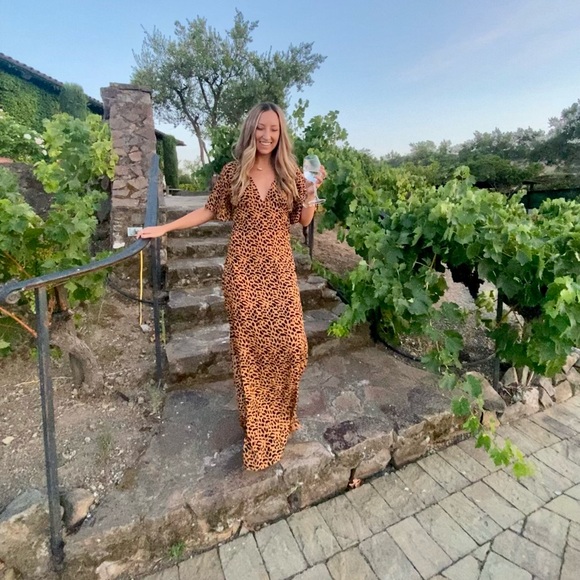 Meet your Posher, Courteney - Picture 3 of 6